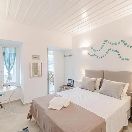 Casa vacanze Seafront House In By Explore *