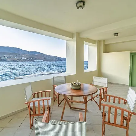 Seafront House In By Explore Ándros