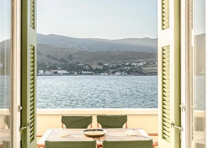 Holiday home Seafront House In By Explore