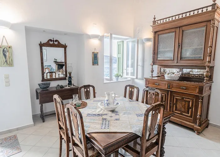 Seafront House In By Explore Holiday home