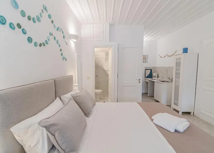 Holiday home Seafront House In By Explore